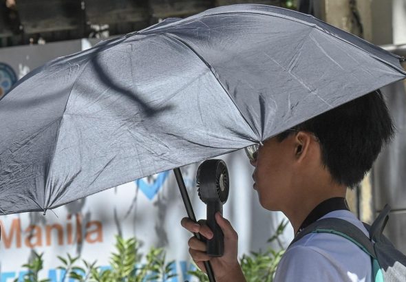 AFP__20250303__36YX7VR__v1__HighRes__PhilippinesClimateHeatwaveEducation_2025_03_06_17_54_52