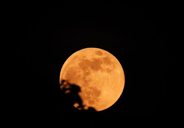 supermoon_october_2024_10_17_20_41_11